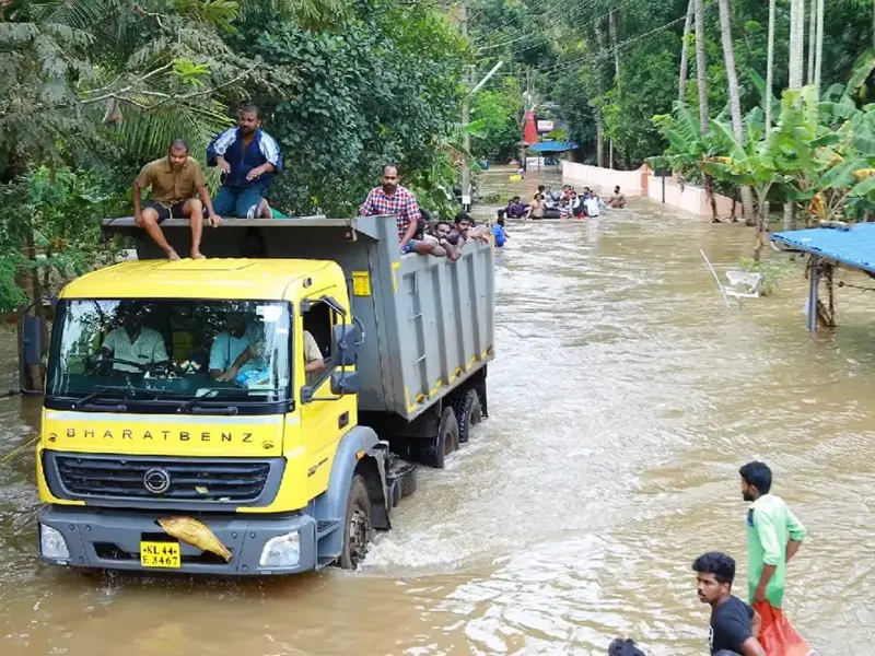 2018 Everyone is a Hero kerala flood 16